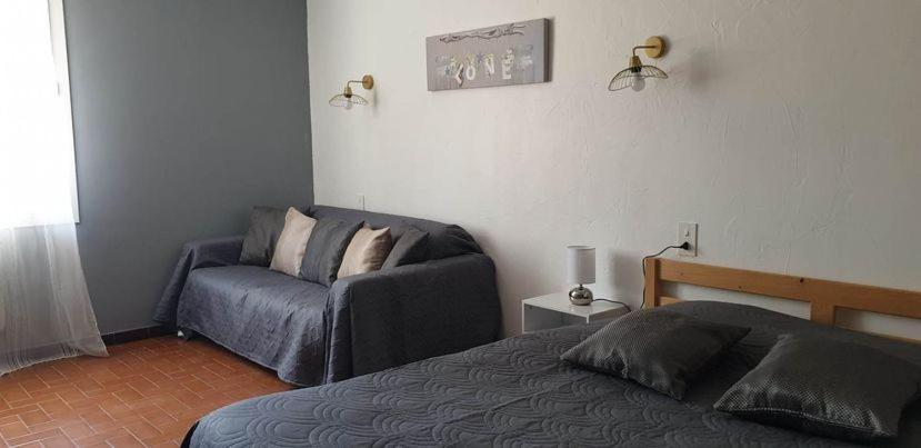 Location Saisonniere Apartment Coursan Екстериор снимка