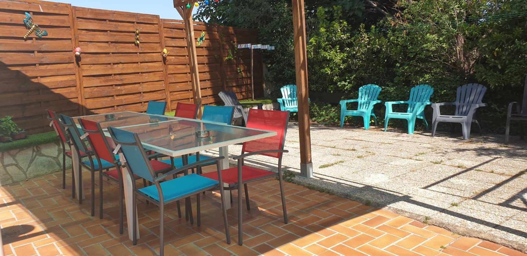 Location Saisonniere Apartment Coursan Екстериор снимка