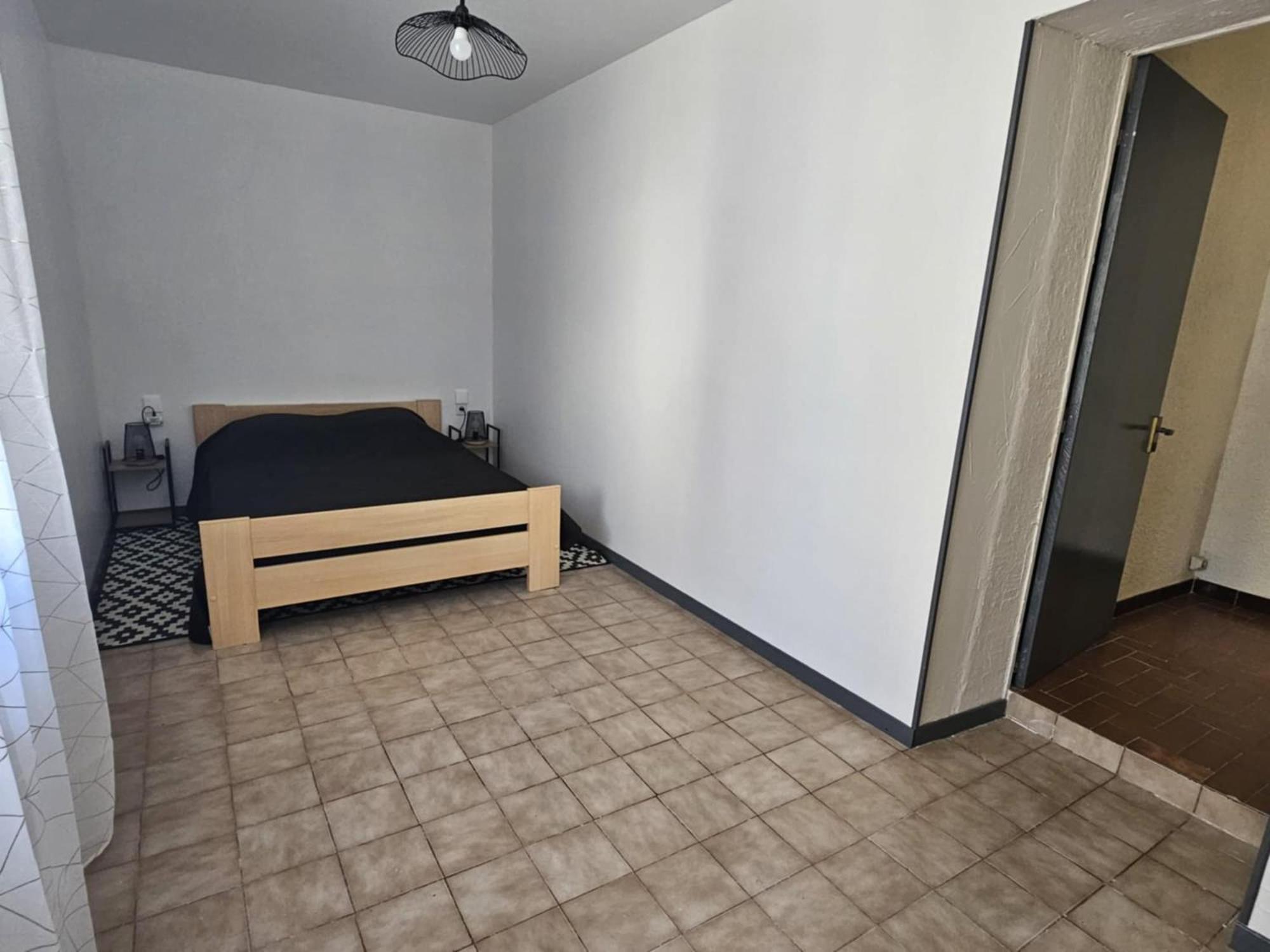 Location Saisonniere Apartment Coursan Екстериор снимка